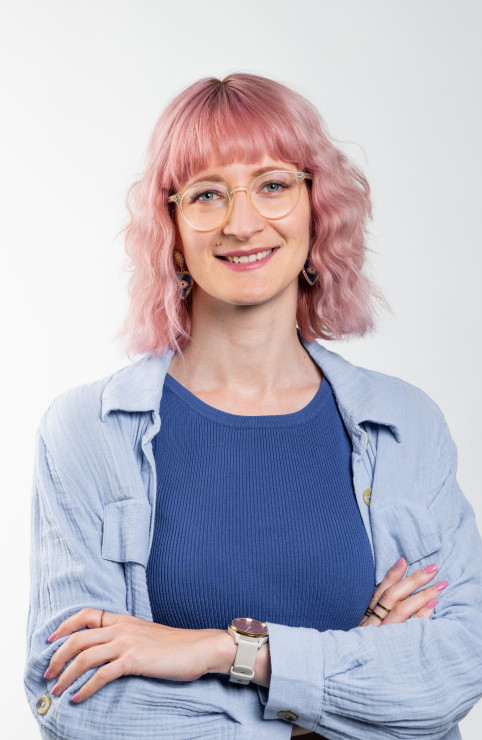 Bild von Portraitbild von Hanna in unserem Fotostudio