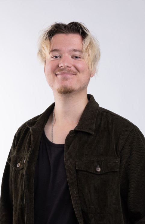 Bild von Marc Zingg Porträt im Fotostudio bei diffrent digital in Pratteln