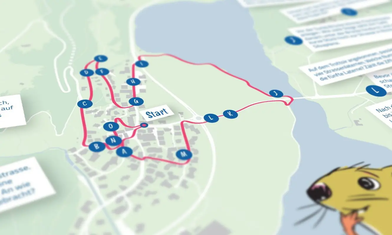 Innenseite des Schatzsuche-Flyers: illustrierte Karte von Silvaplana mit Route und Posten