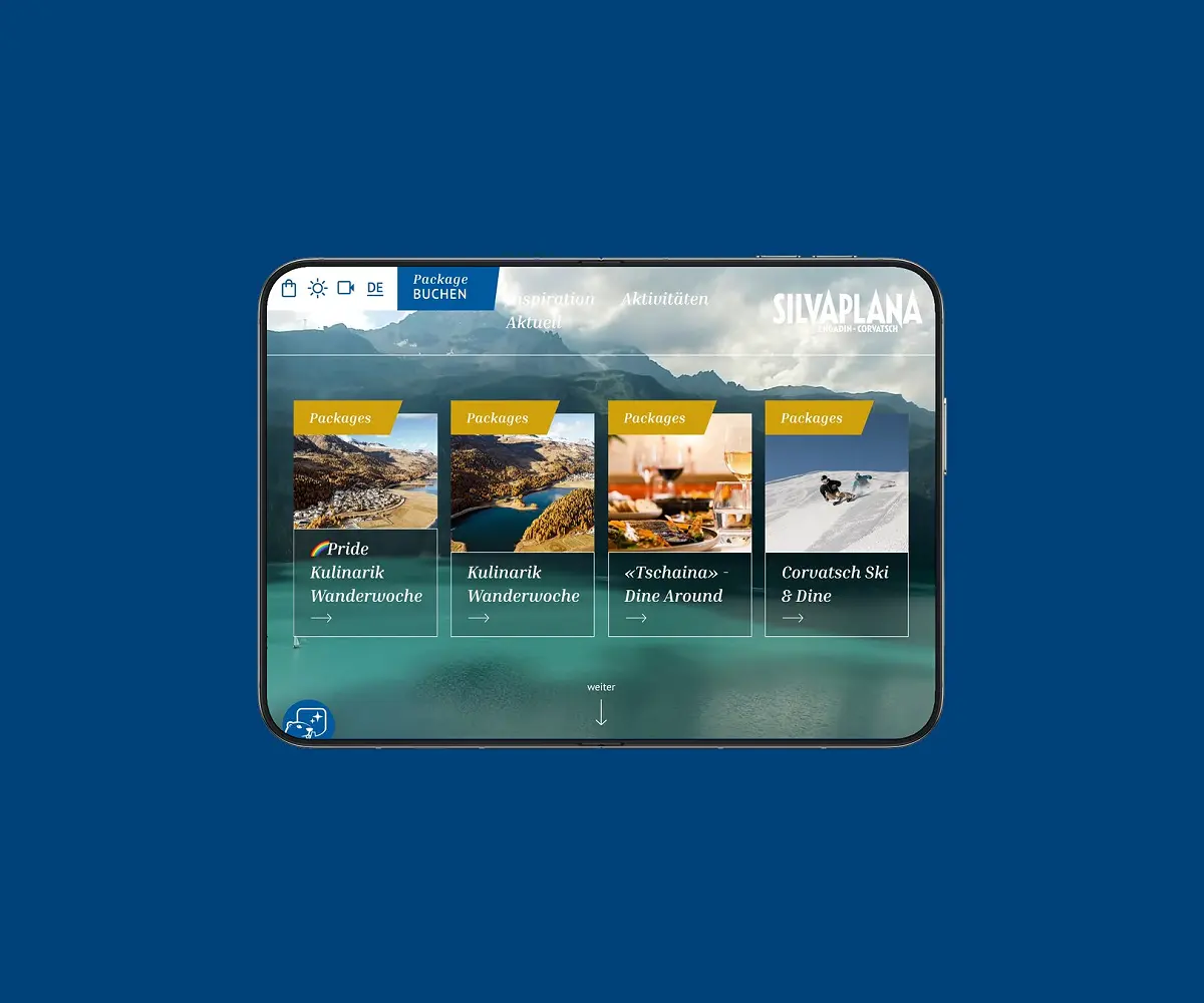 App-Ansicht von Silvaplana Tourismus auf einem iPhone, vor einer Fläche in der Kundenfarbe