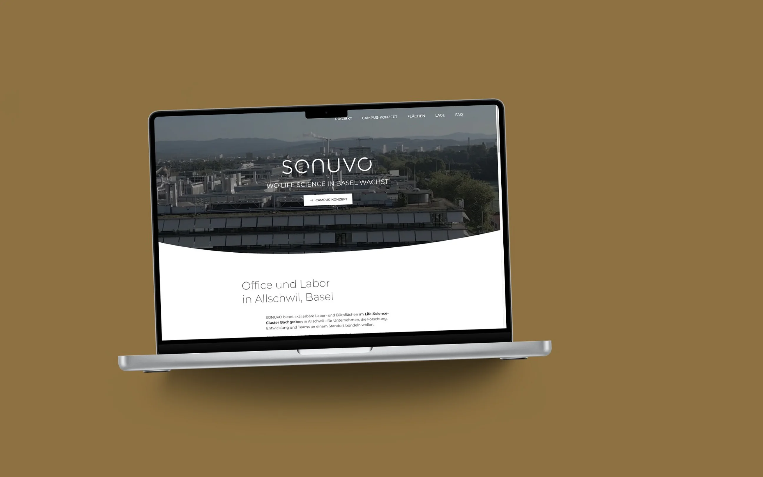Startseite von SONUVO auf einem MacBook, vor einer Fläche in der Kundenfarbe